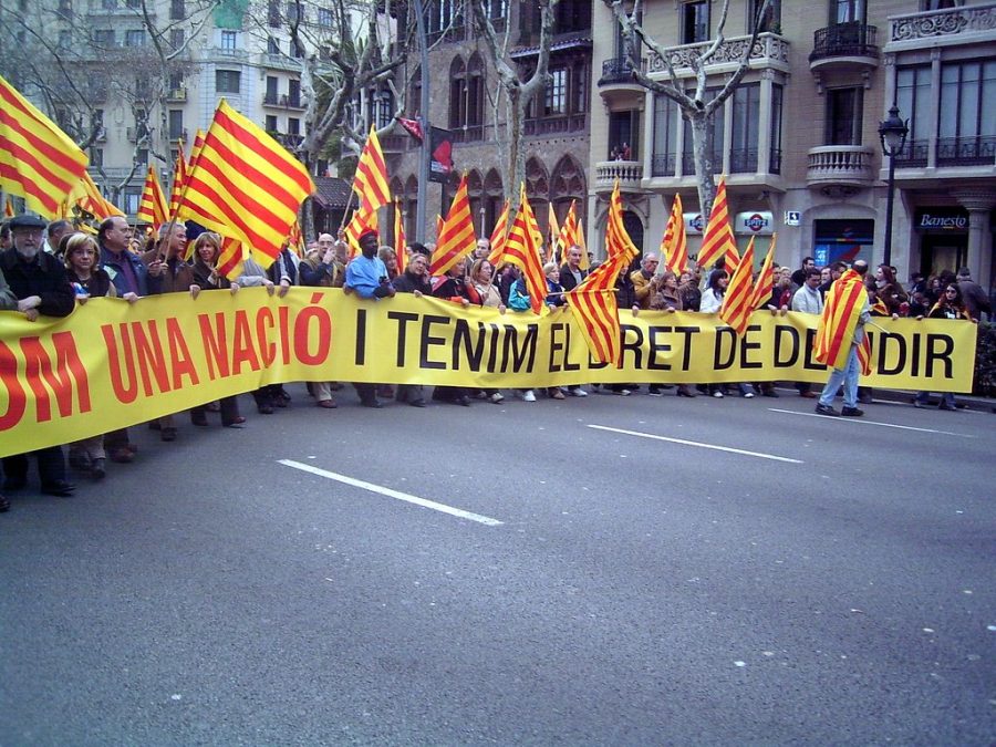 Courtesy of  Frivere via wikicommons. Marches in the streets call “for the right to decide” in Catalonia.