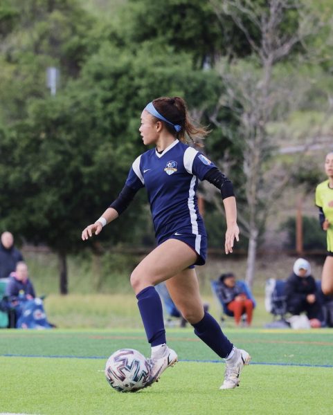 Izzy Tolosa playing soccer for the Silicon Valley Soccer Academy.